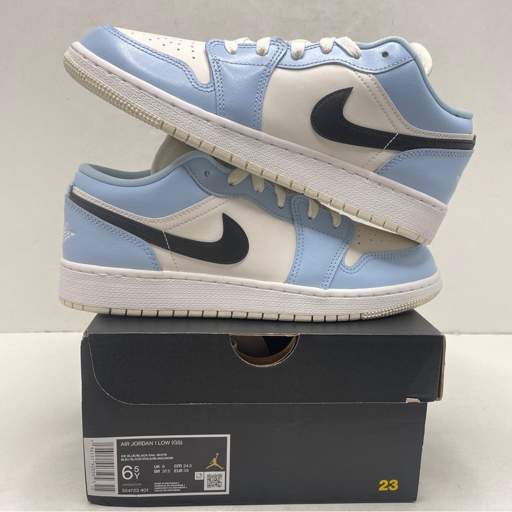Nike Air Jordan 1 Retro Low GS “Ice Blue” 2022 - Picture 1 of 4